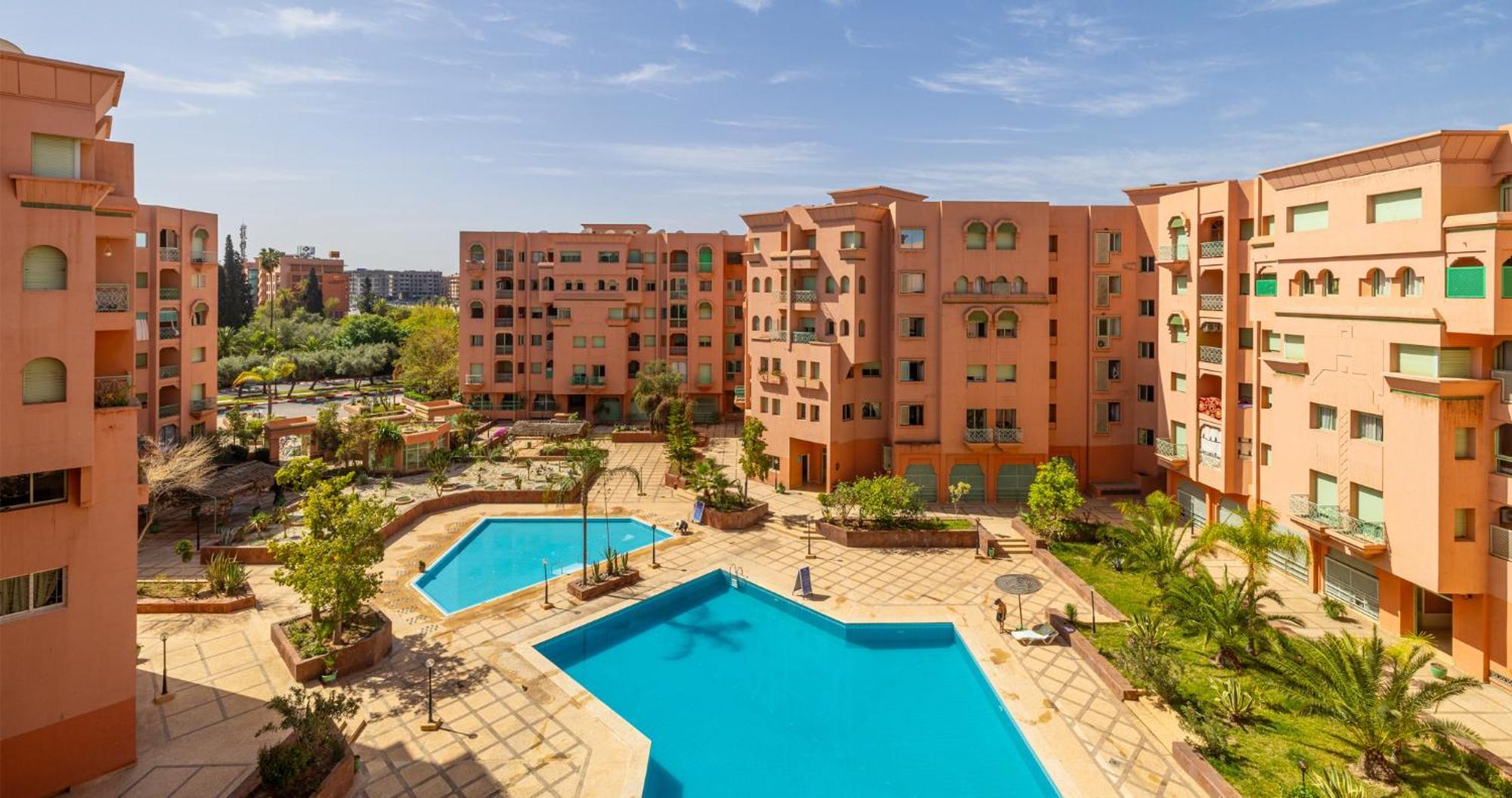 Charming 2-Bed Oasis Pool View Apartment Marrakesh Exterior photo